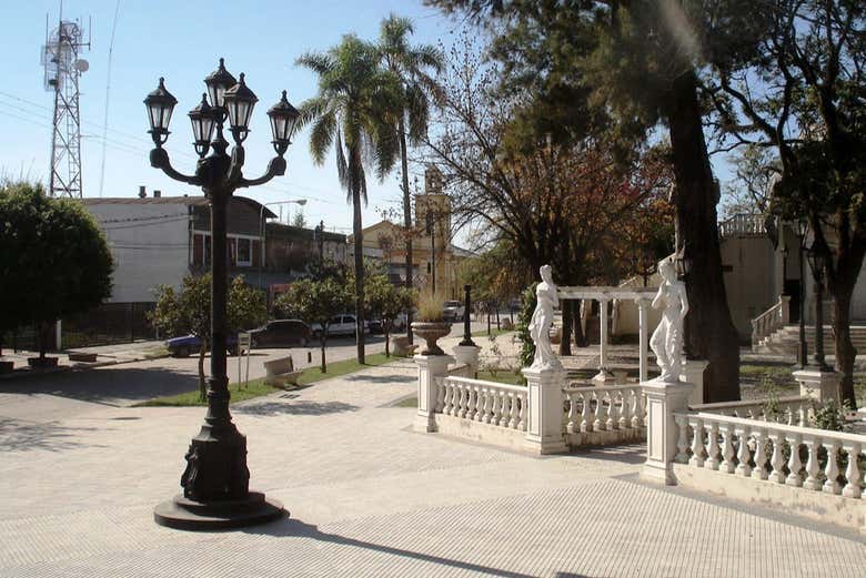 Stroll through the main square of Simoca