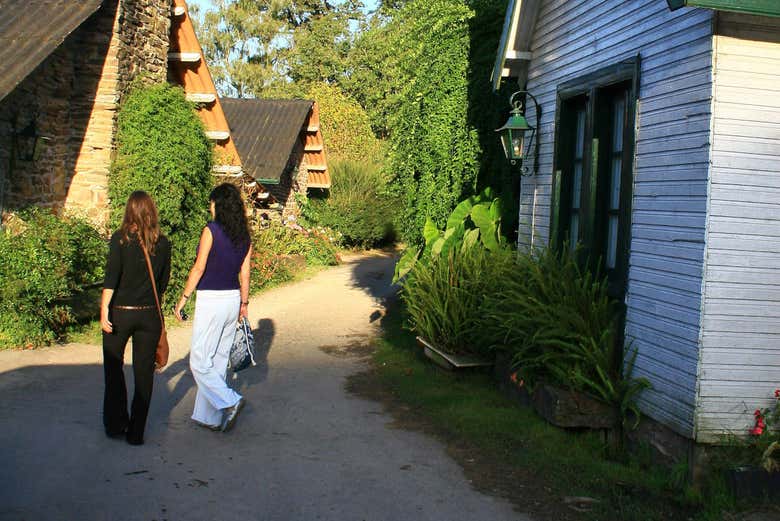 Visitando Villa Nougés