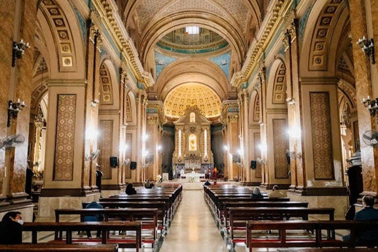 Interior de la catedral de Santiago del Estero