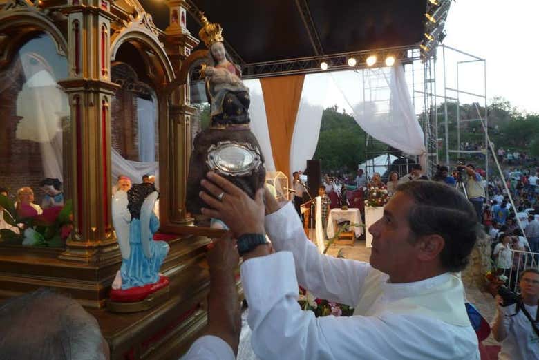 Descubriremos el patrimonio religioso del Camino Real