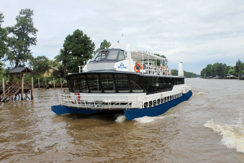 Navegando por el delta del río Paraná