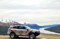 Excursión en 4x4 a los lagos Escondido y Fagnano al atardecer