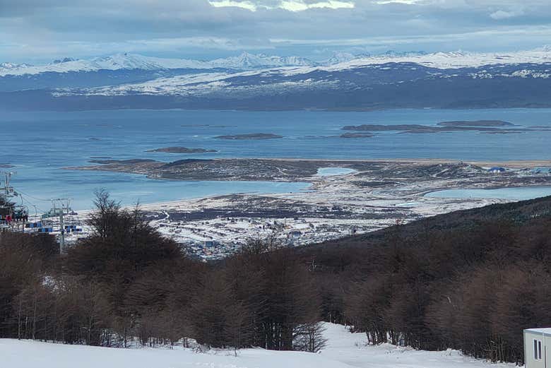 Tendréis unas bellas vistas de los paisajes nevados de Ushuaia