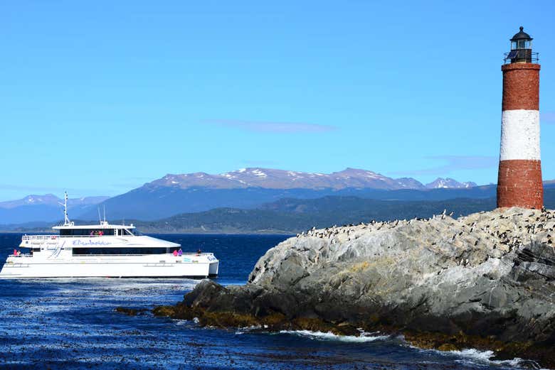 Navegando por el Canal Beagle