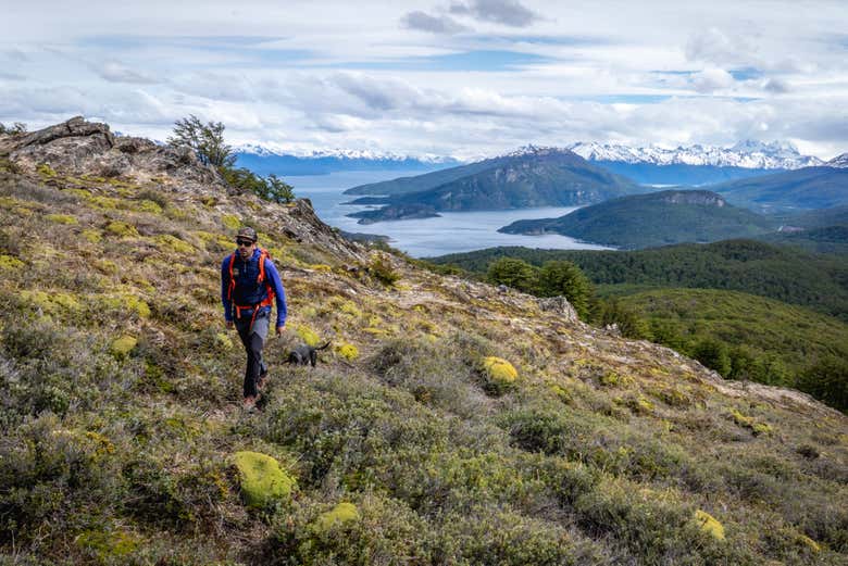 Haciendo cumbre en el Monte Susana