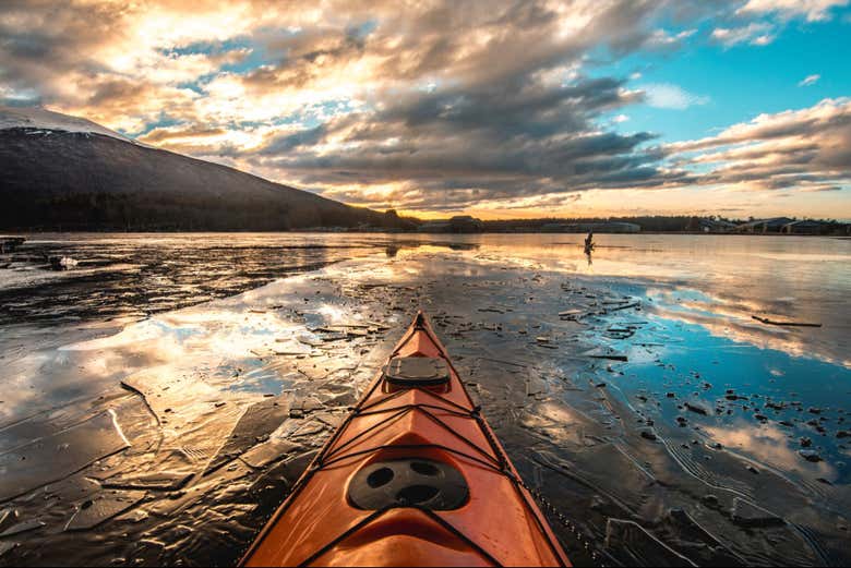 Atardecer en el Lago Escondido