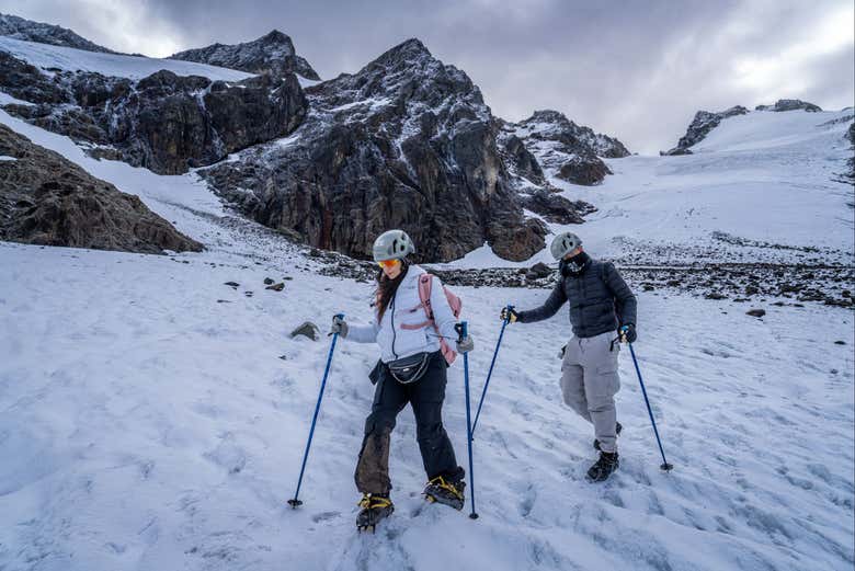 Caminando sobre el glaciar Vinciguerra