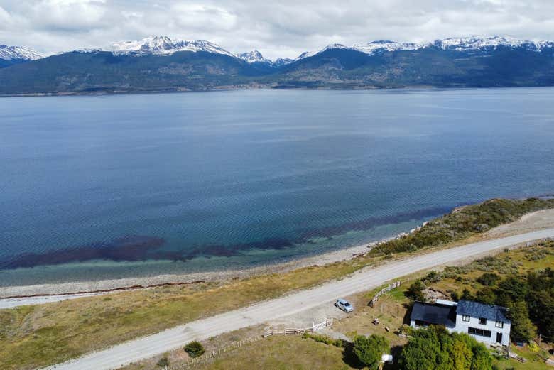 Vistas aéreas del lago Escondido, en Ushuaia