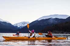 Tour en kayak al atardecer por el Lago Escondido