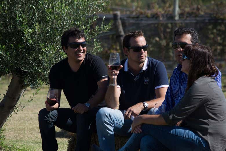 Sampling the wines of BordeRío