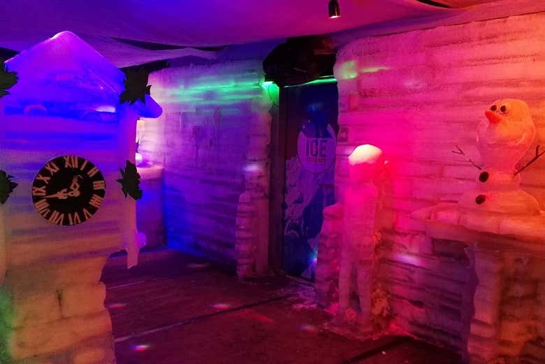 Inside the Ice Bar Carlos Paz