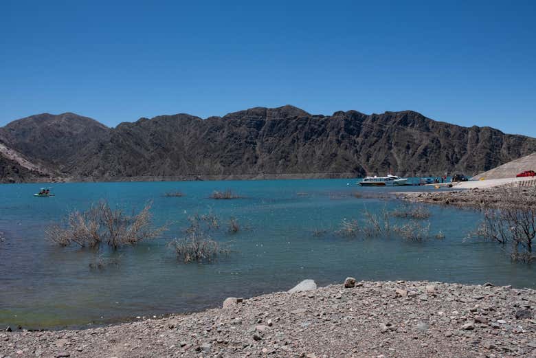 Paisagens da represa Dique Punta Negra