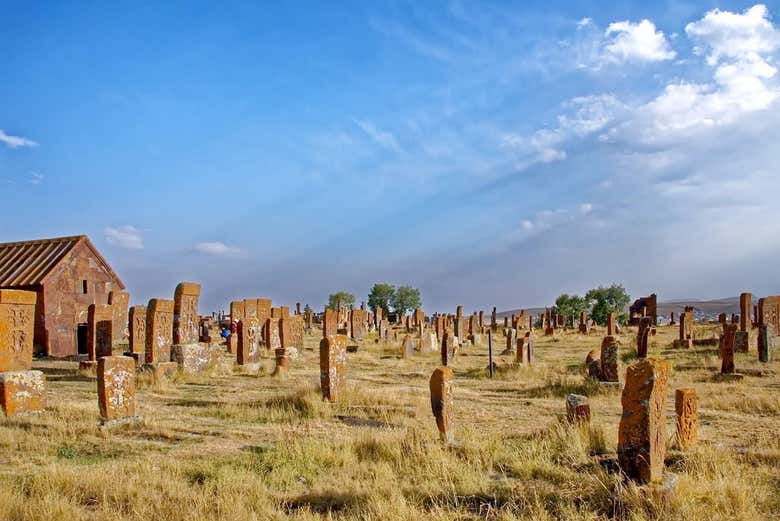 Noraduz es el cementerio medieval más grande de Armenia