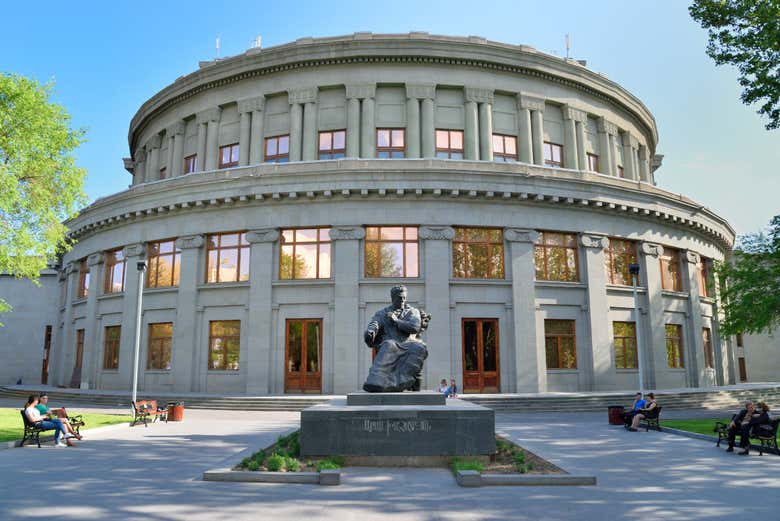 Théâtre d'Ópéra et Ballet d'Erevan
