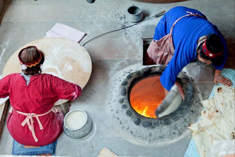 Learn how lavash is made