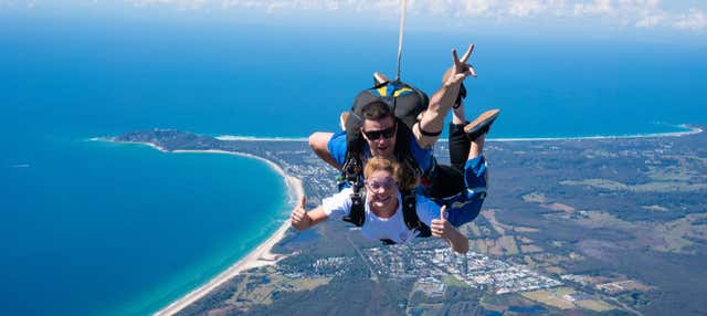 Salto de paraquedas em Byron Bay