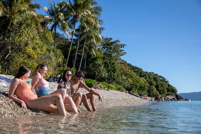 Profitez d'une des plages de l'île Fitzroy
