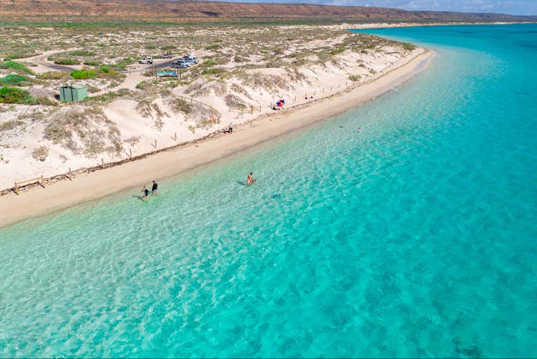 Vista aérea de Turquoise Bay