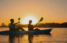 Tour en kayak al atardecer por Gold Coast