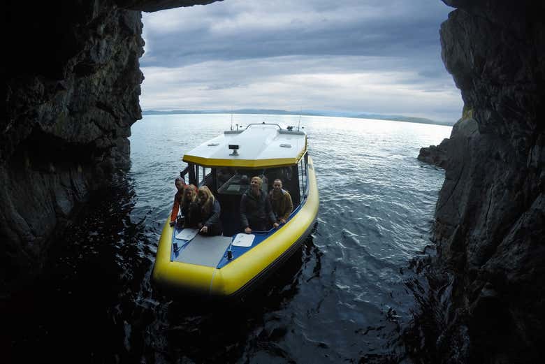 Também entraremos em grutas marinhas