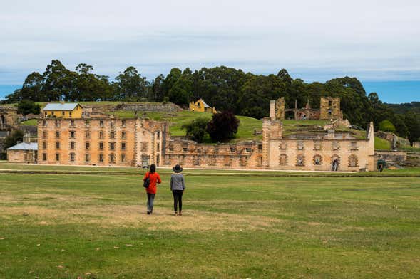 Port Arthur Bus Transfer + Tickets