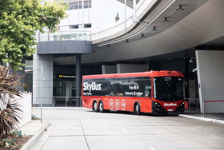Ônibus no Aeroporto Internacional de Tullamarine