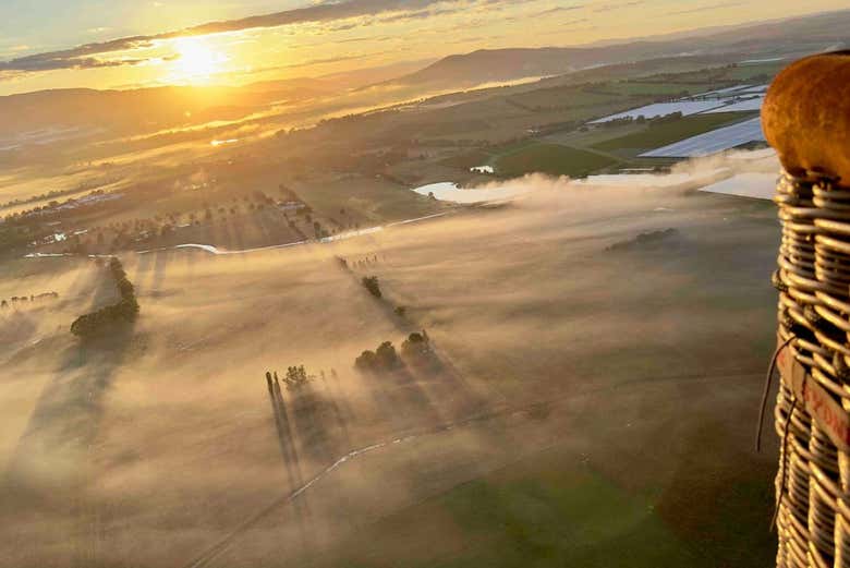 Sobrevolando el valle de Yarra al amanecer