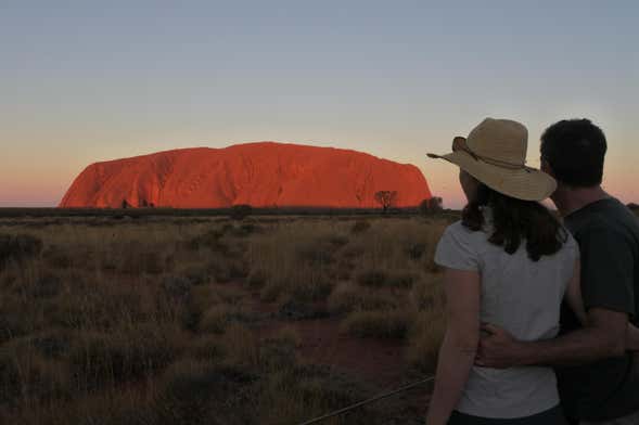 Excursión al Parque Nacional Uluru-Kata Tjuta al atardecer