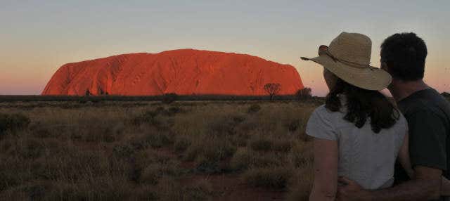 Excursión al Parque Nacional Uluru-Kata Tjuta al atardecer
