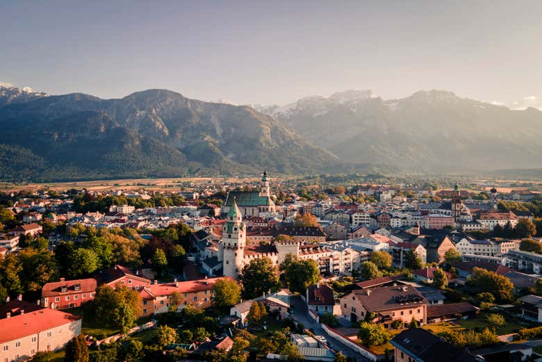 Discover Hall in Tirol