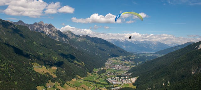Vol en parapente au-dessus du Tyrol