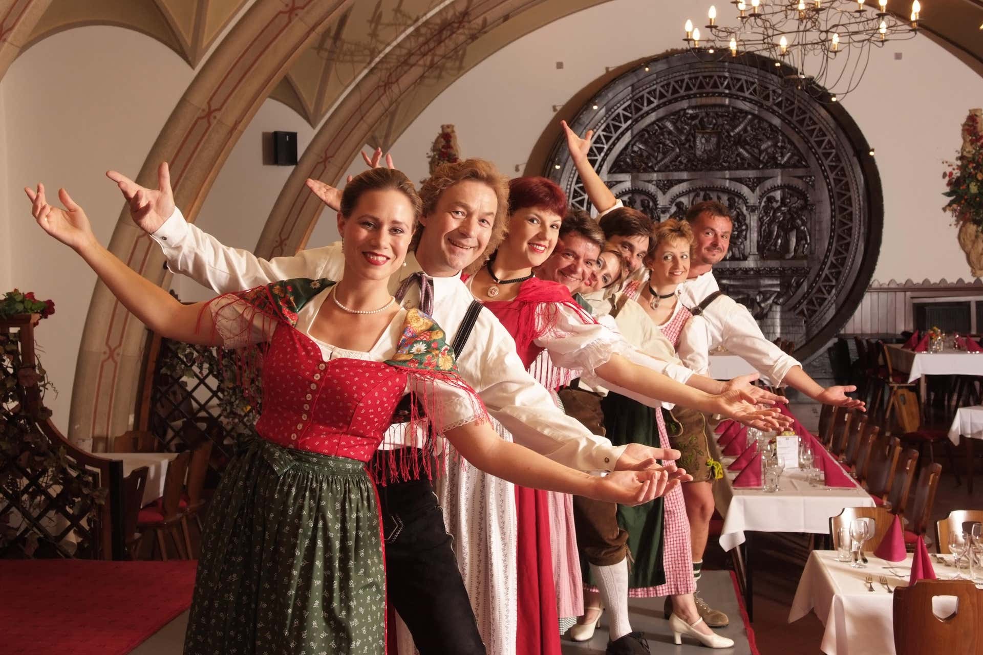 Dinner and Show in Vienna