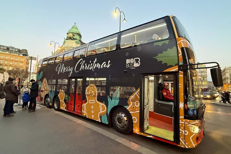 ¡Bienvenidos al autobús navideño de Viena!