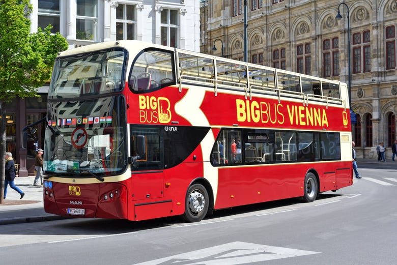 tourist bus vienna ticket