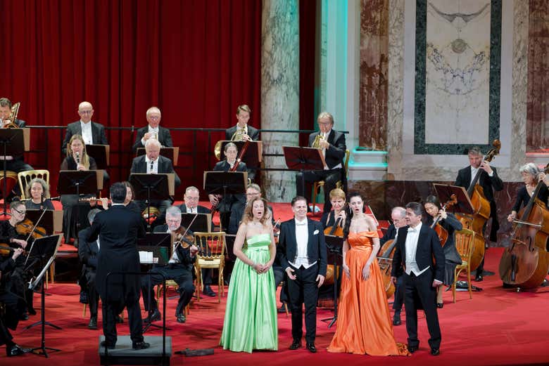 4 singers Hofburgorchester