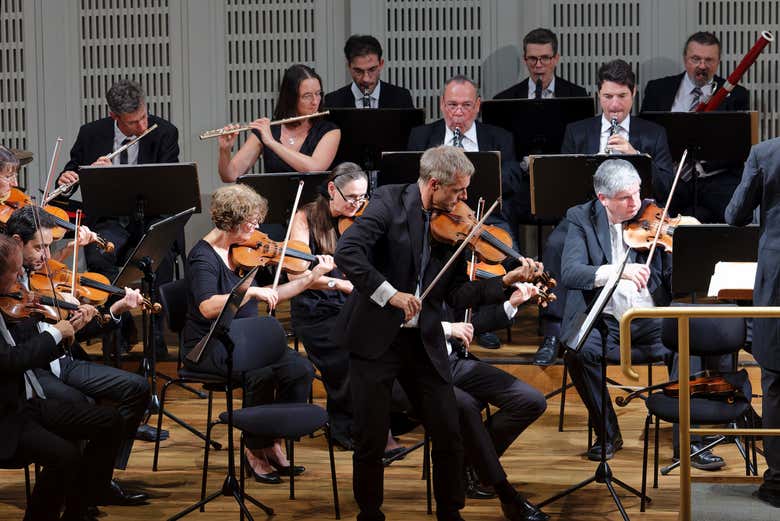 Violinistas de la Vienna Hofburg Orchestra