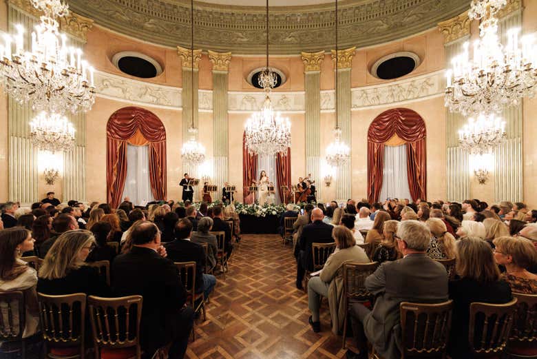 Disfrutando del concierto de Gala Imperial