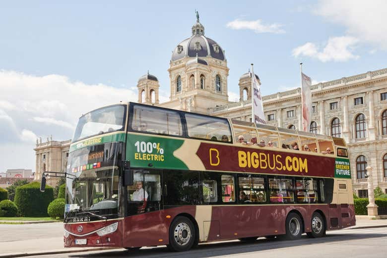 Recorriendo Viena en autobús turístico