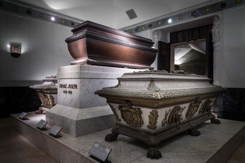 Los sarcófagos de Francisco José y la emperatriz Isabel