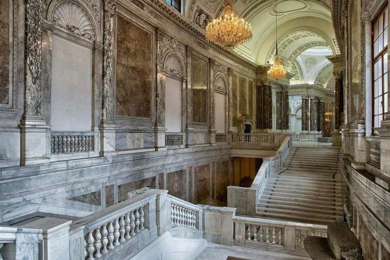 Grands escaliers du palais de la Hofburg