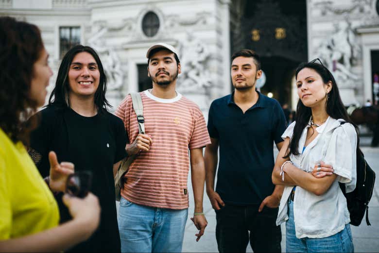 Escuchando atentamente a la guía