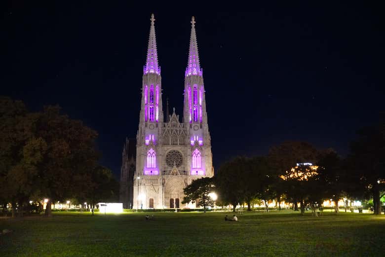 Exterior de la iglesia Votiva de Viena