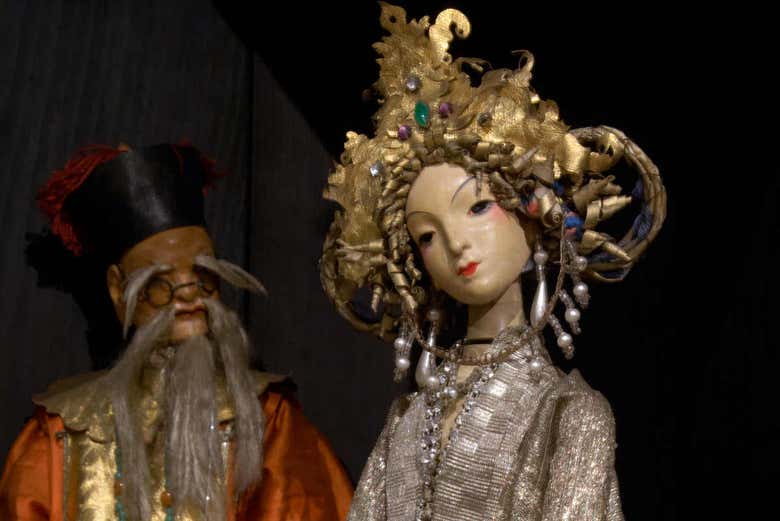 Roupas e acessórios expostos no museu