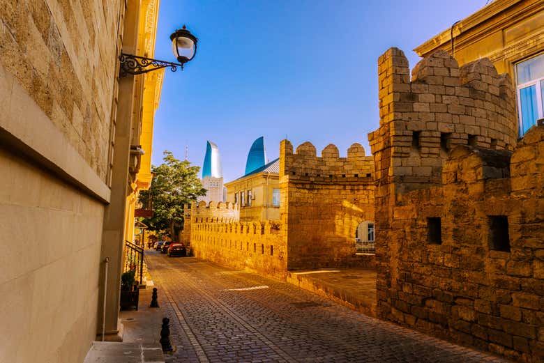 Calles del casco histórico de Bakú