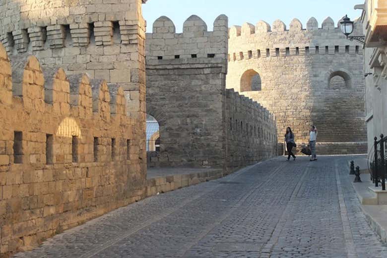 Callejuelas casco histórico de Bakú