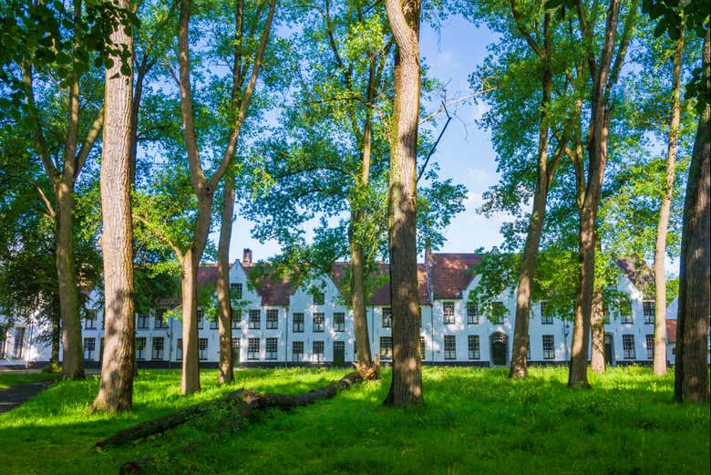 Visitando el beguinario de Brujas