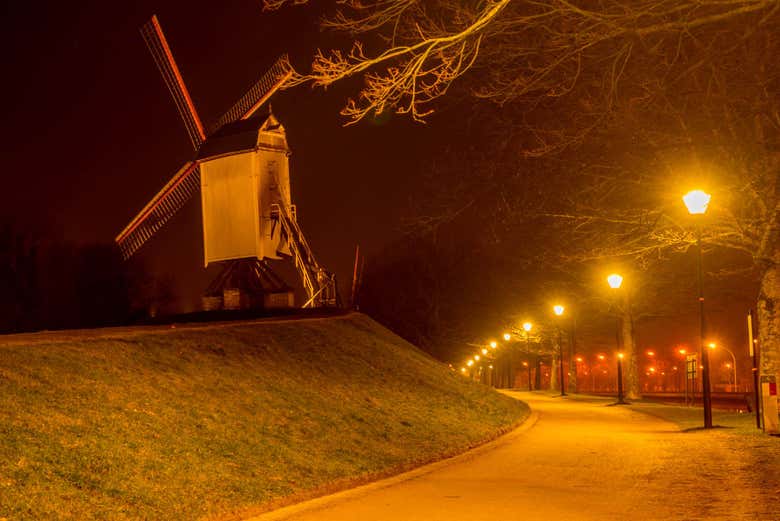 Sint-Janshuismolen, un moulin de Bruges