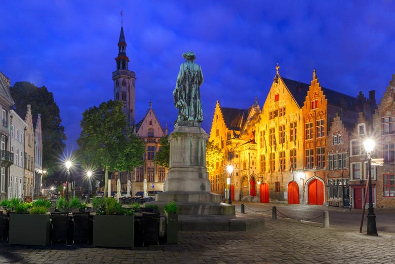 Plaza de Jan Van Eyck