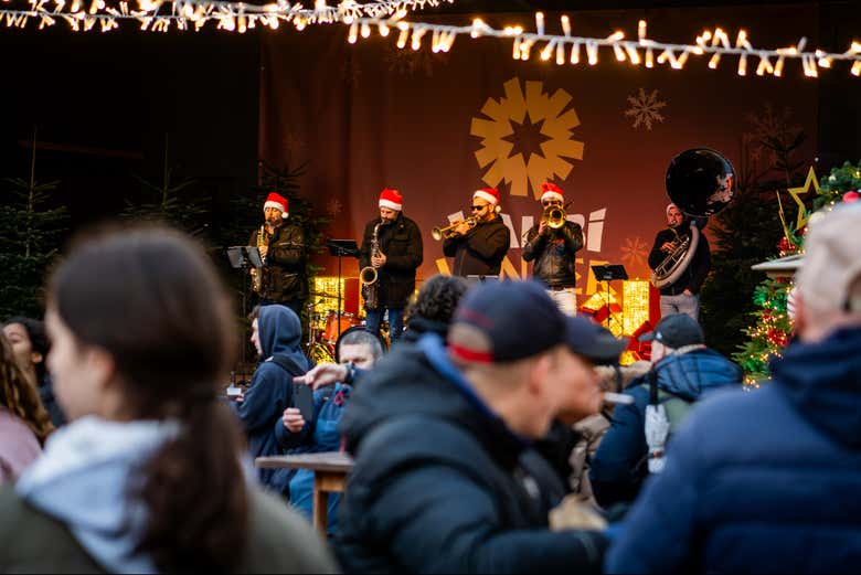 Disfrutando de la música navideña en Walibi