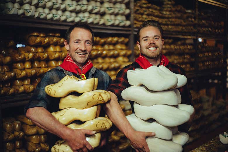 See the traditional way to make clogs